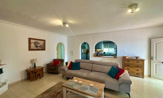 Venta - Country Property -
Catral