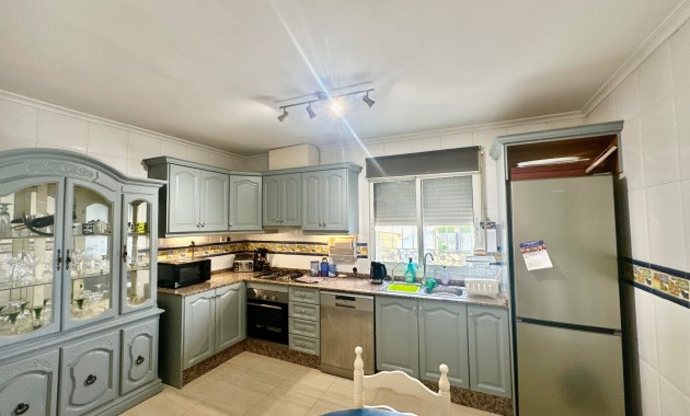 Venta - Country Property -
Catral