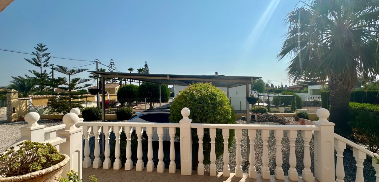 Venta - Country Property -
Catral