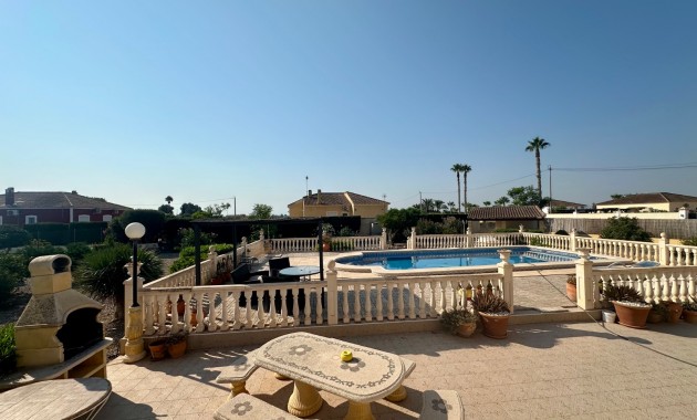 Venta - Country Property -
Catral
