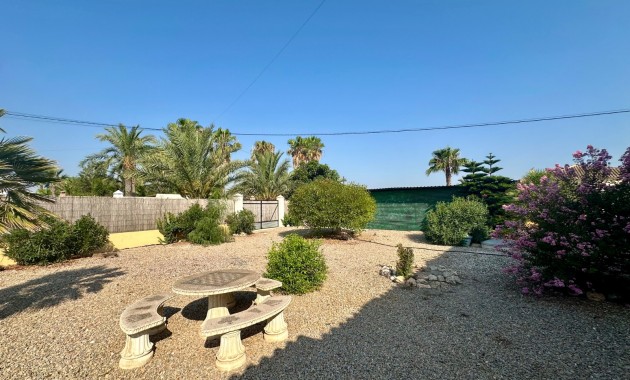 Venta - Country Property -
Catral
