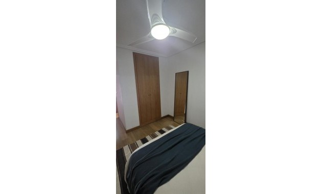 Herverkoop - Appartement / flat -
Torrevieja - Centro