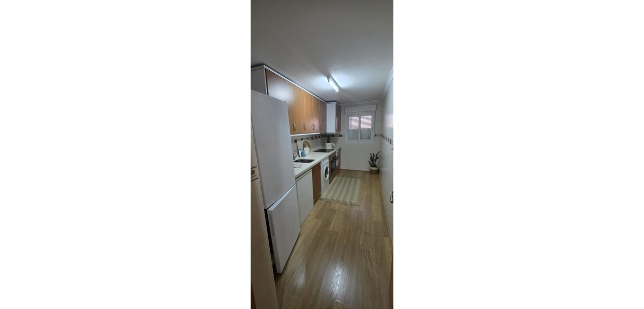 Herverkoop - Appartement / flat -
Torrevieja - Centro