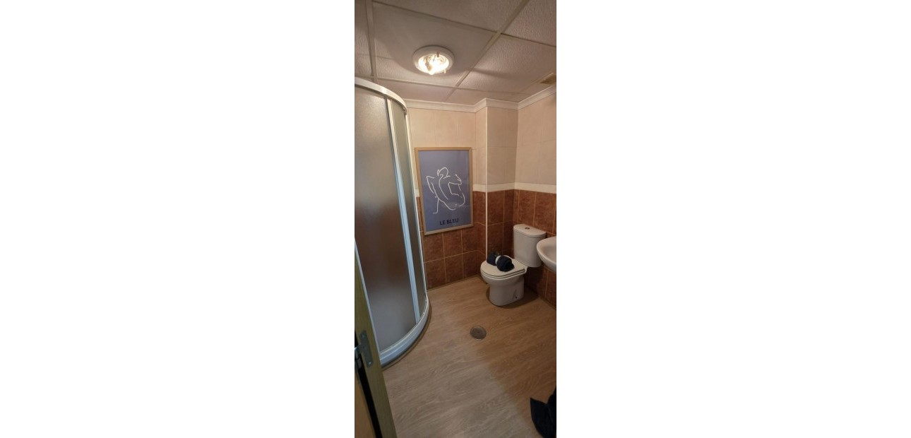Herverkoop - Appartement / flat -
Torrevieja - Centro