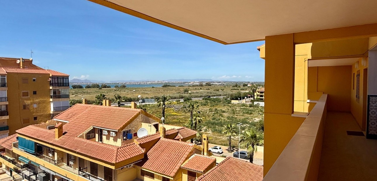 Herverkoop - Penthouse -
Torrevieja - Los Europeos