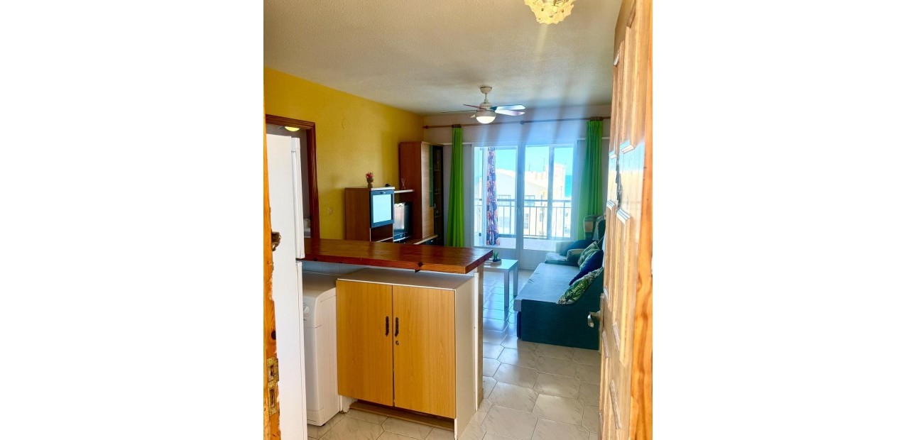 Herverkoop - Penthouse -
Torrevieja - Los Europeos