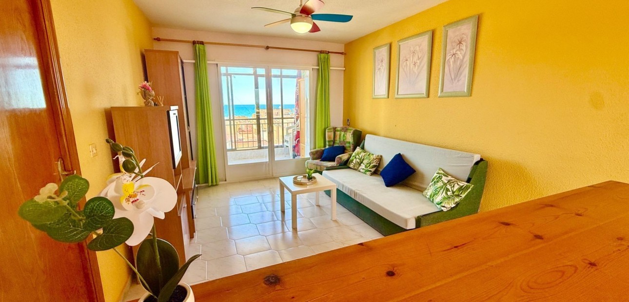 Herverkoop - Penthouse -
Torrevieja - Los Europeos