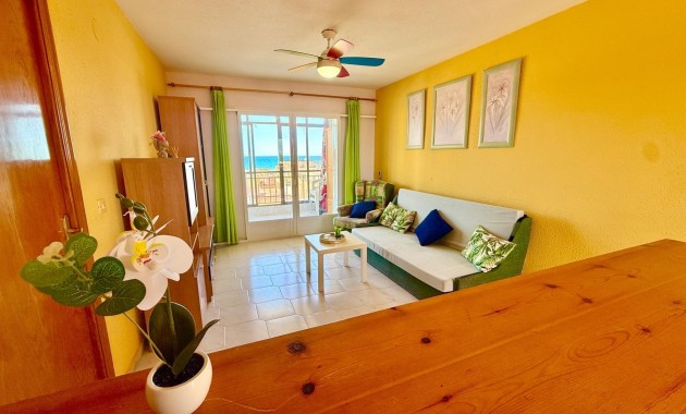 Herverkoop - Penthouse -
Torrevieja - Los Europeos