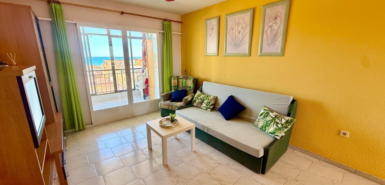 Herverkoop - Penthouse -
Torrevieja - Los Europeos