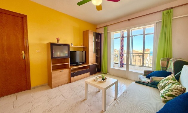 Herverkoop - Penthouse -
Torrevieja - Los Europeos