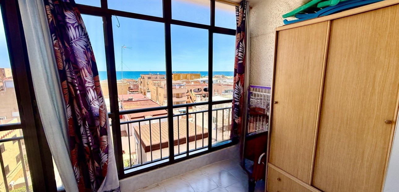 Herverkoop - Penthouse -
Torrevieja - Los Europeos
