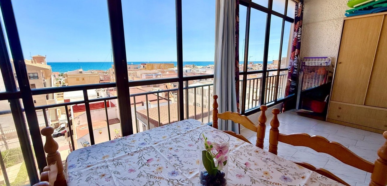 Herverkoop - Penthouse -
Torrevieja - Los Europeos