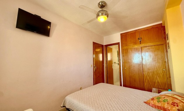 Herverkoop - Penthouse -
Torrevieja - Los Europeos