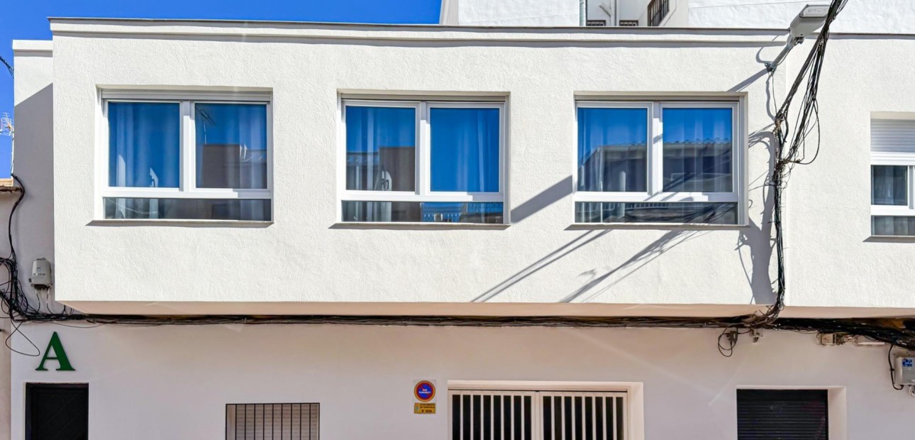 Herverkoop - Hotel -
Torrevieja - torrevieja