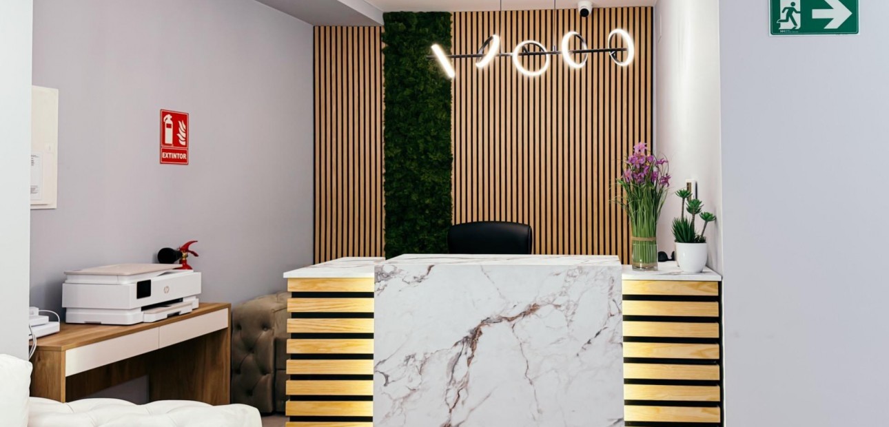 Herverkoop - Hotel -
Torrevieja - torrevieja
