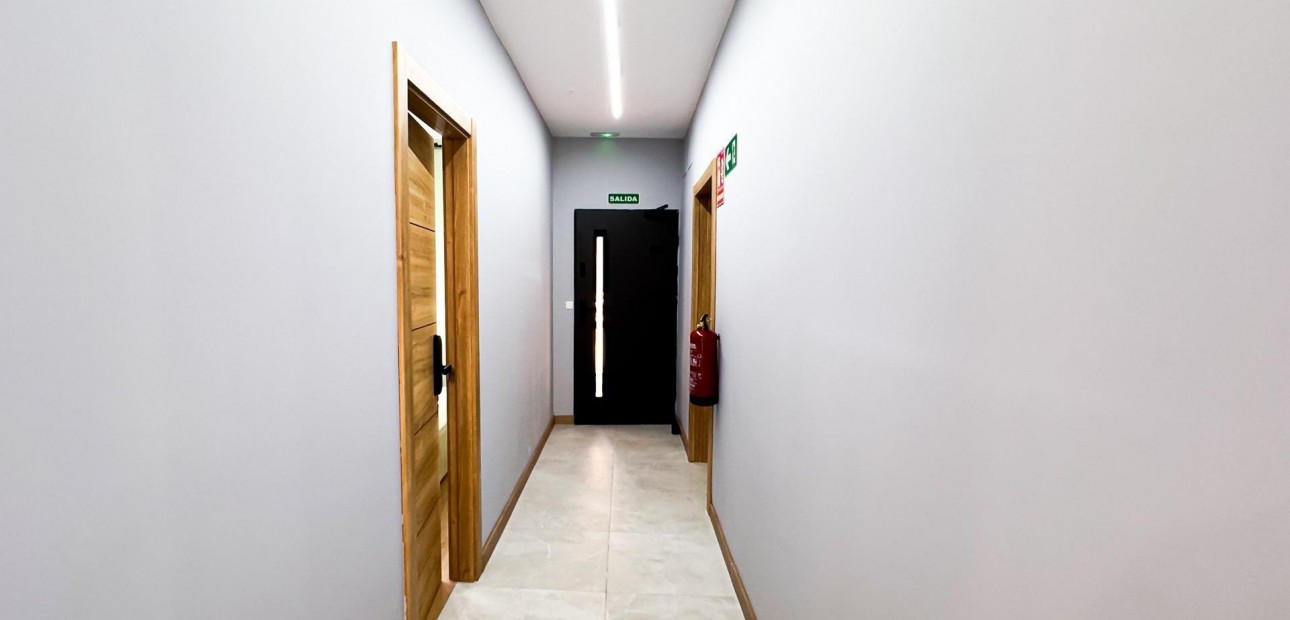 Herverkoop - Hotel -
Torrevieja - torrevieja
