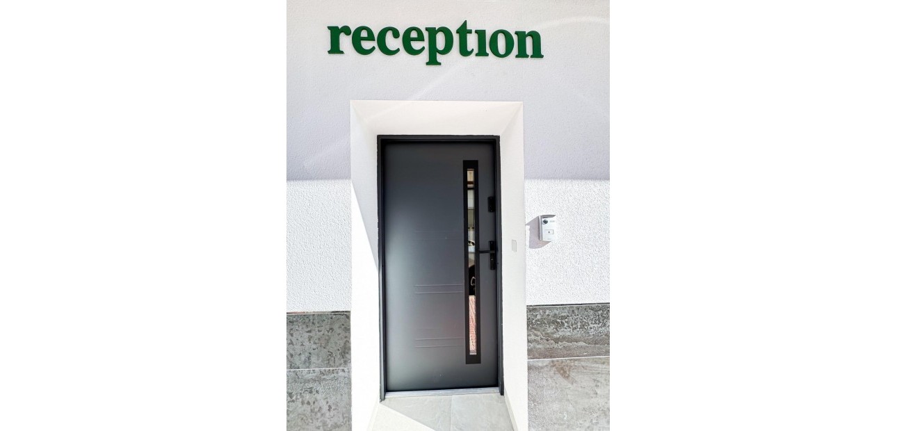 Herverkoop - Hotel -
Torrevieja - torrevieja