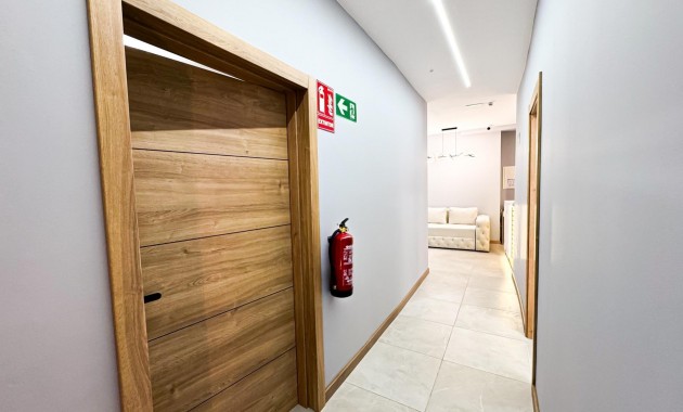 Herverkoop - Hotel -
Torrevieja - torrevieja