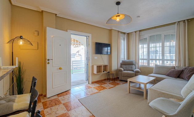 Herverkoop - Quad Villa -
Orihuela Costa - Lomas de Cabo Roig