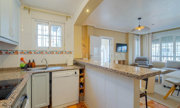 Herverkoop - Quad Villa -
Orihuela Costa - Lomas de Cabo Roig