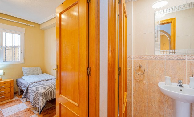 Herverkoop - Quad Villa -
Orihuela Costa - Lomas de Cabo Roig