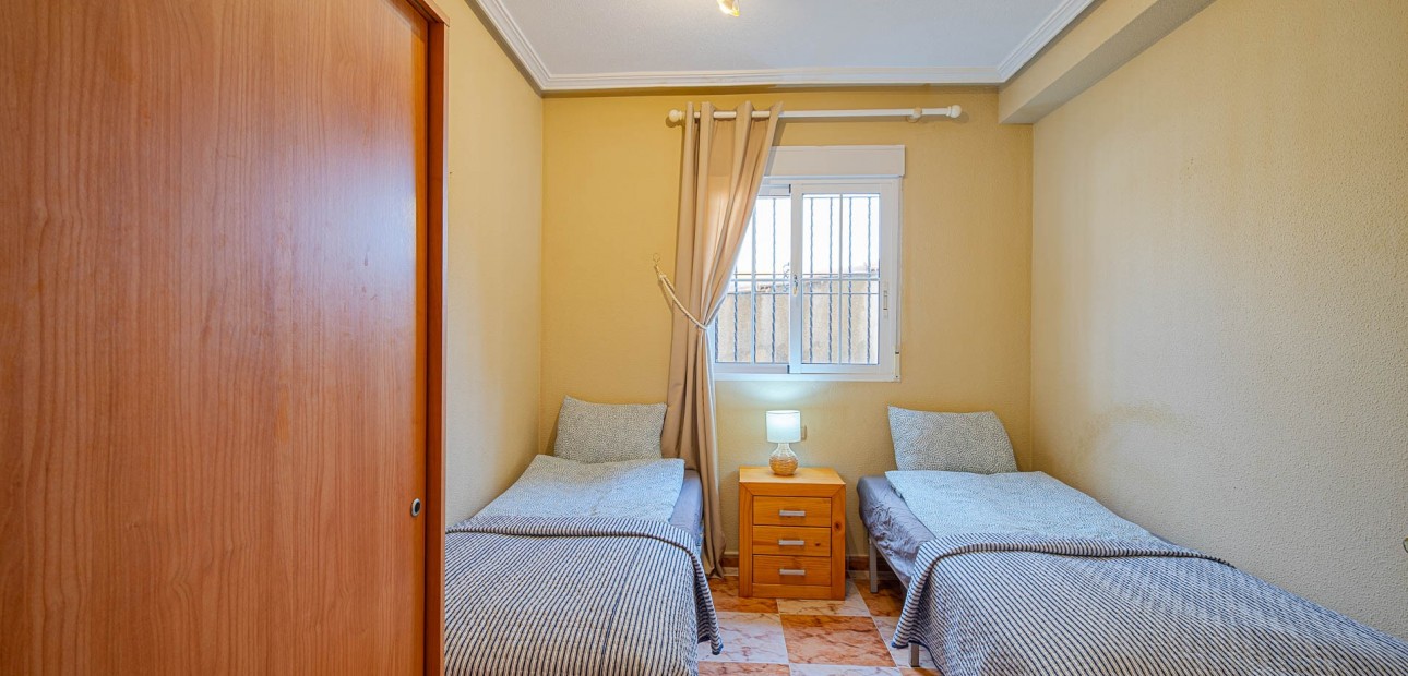 Herverkoop - Quad Villa -
Orihuela Costa - Lomas de Cabo Roig