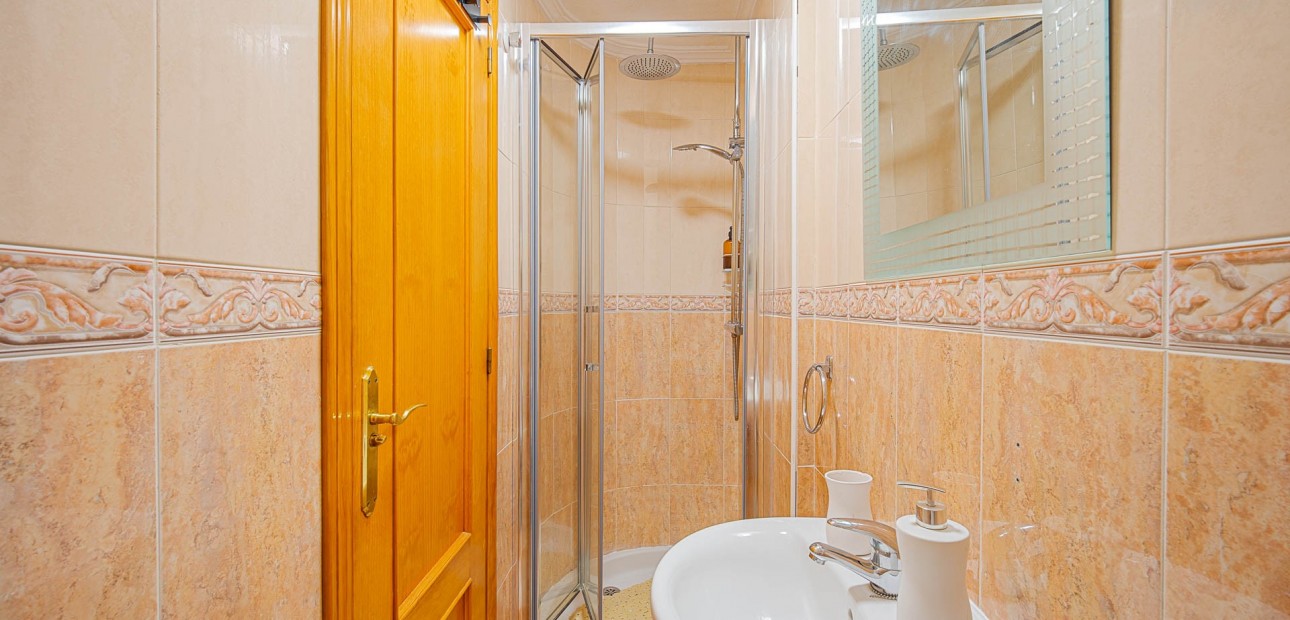 Herverkoop - Quad Villa -
Orihuela Costa - Lomas de Cabo Roig