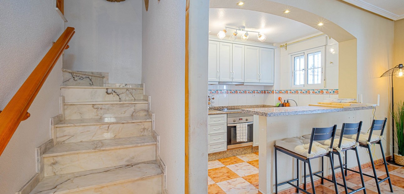 Herverkoop - Quad Villa -
Orihuela Costa - Lomas de Cabo Roig
