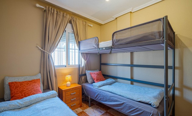 Herverkoop - Quad Villa -
Orihuela Costa - Lomas de Cabo Roig