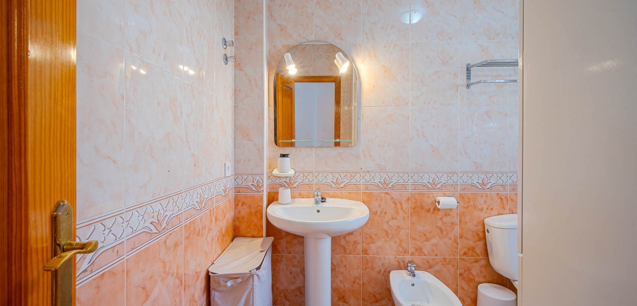 Herverkoop - Quad Villa -
Orihuela Costa - Lomas de Cabo Roig
