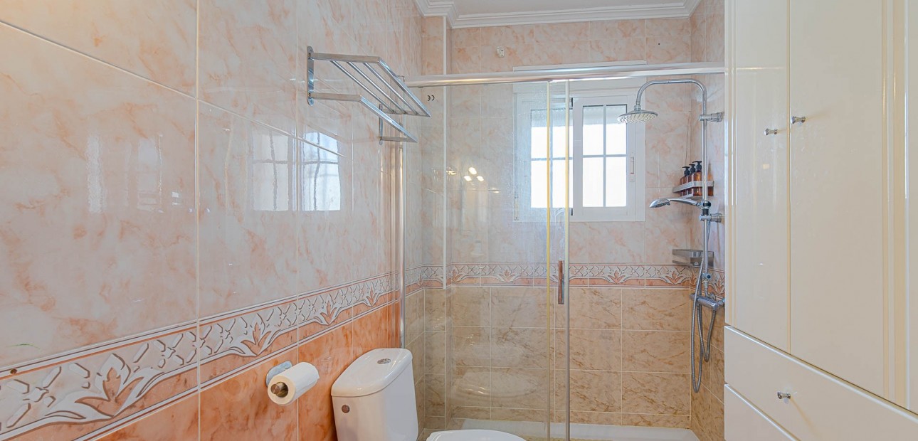 Herverkoop - Quad Villa -
Orihuela Costa - Lomas de Cabo Roig