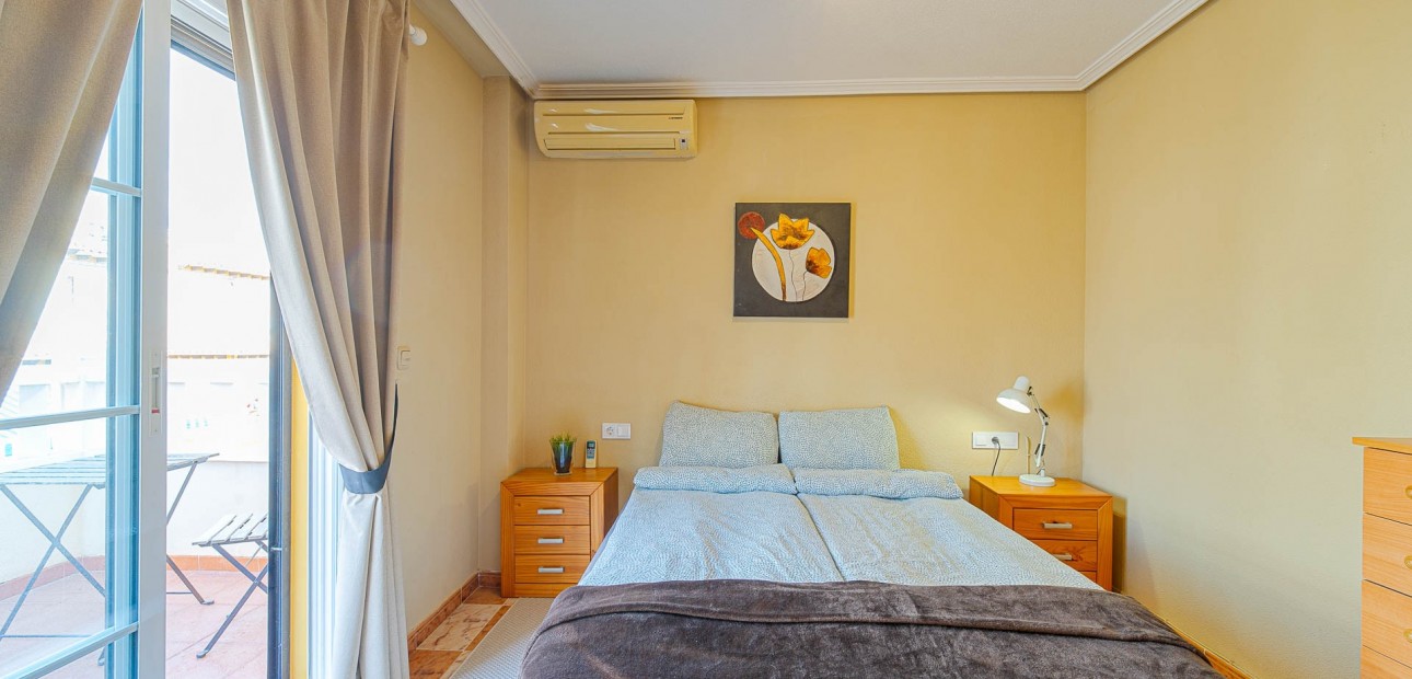 Herverkoop - Quad Villa -
Orihuela Costa - Lomas de Cabo Roig