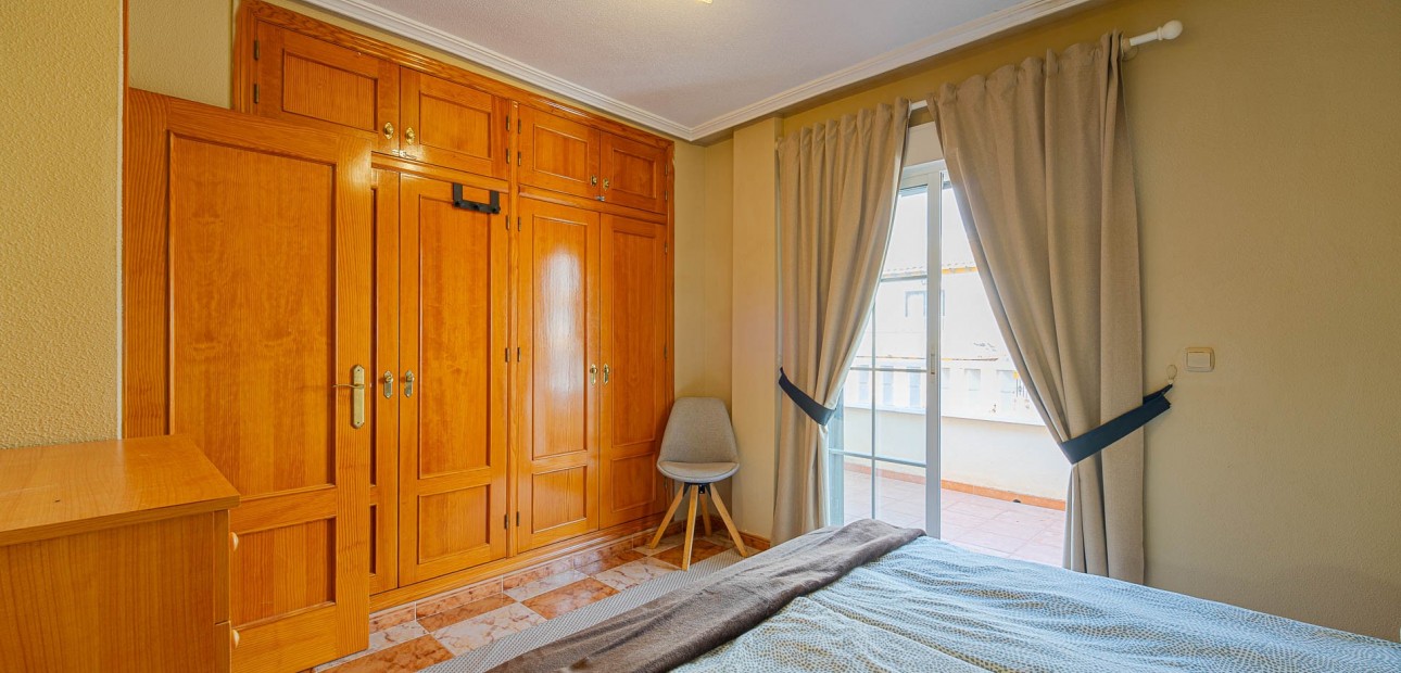 Herverkoop - Quad Villa -
Orihuela Costa - Lomas de Cabo Roig