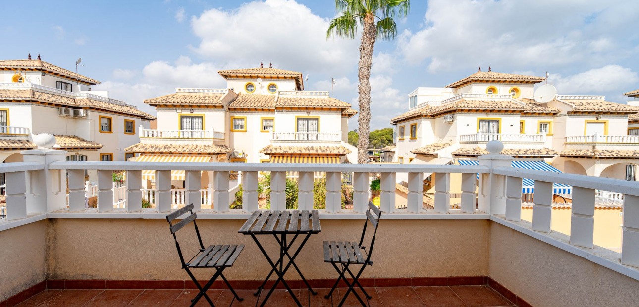 Herverkoop - Quad Villa -
Orihuela Costa - Lomas de Cabo Roig