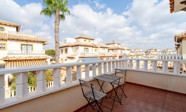 Herverkoop - Quad Villa -
Orihuela Costa - Lomas de Cabo Roig