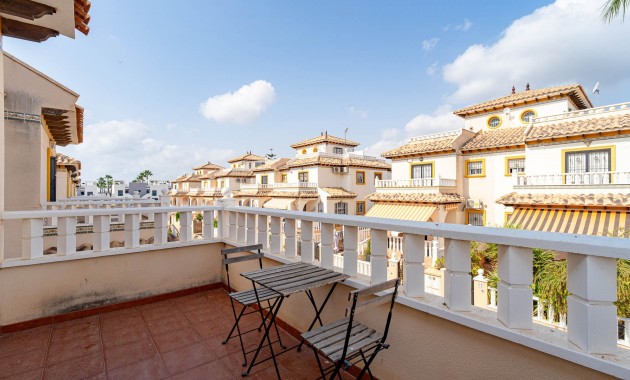 Herverkoop - Quad Villa -
Orihuela Costa - Lomas de Cabo Roig