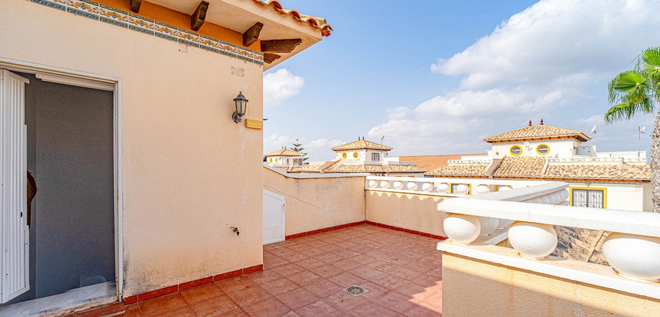 Herverkoop - Quad Villa -
Orihuela Costa - Lomas de Cabo Roig