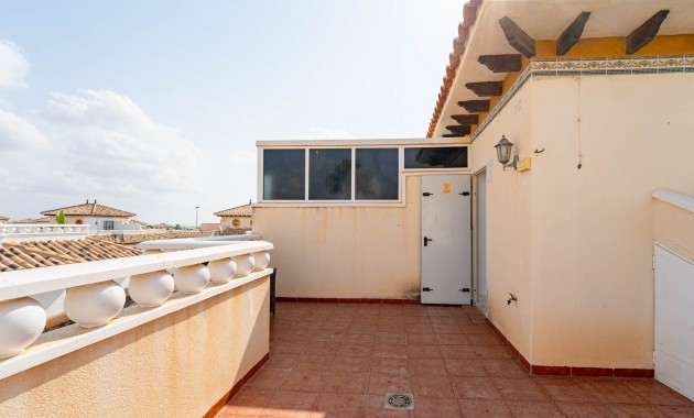 Herverkoop - Quad Villa -
Orihuela Costa - Lomas de Cabo Roig