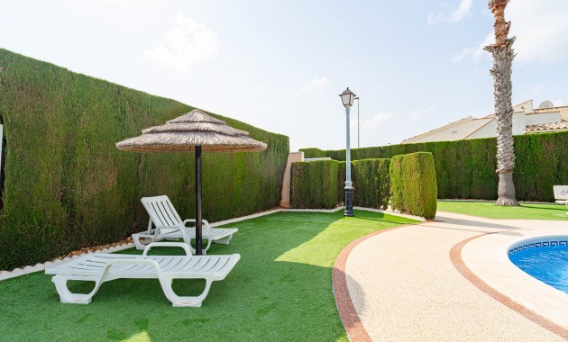 Herverkoop - Quad Villa -
Orihuela Costa - Lomas de Cabo Roig