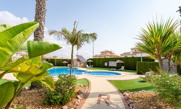 Herverkoop - Quad Villa -
Orihuela Costa - Lomas de Cabo Roig