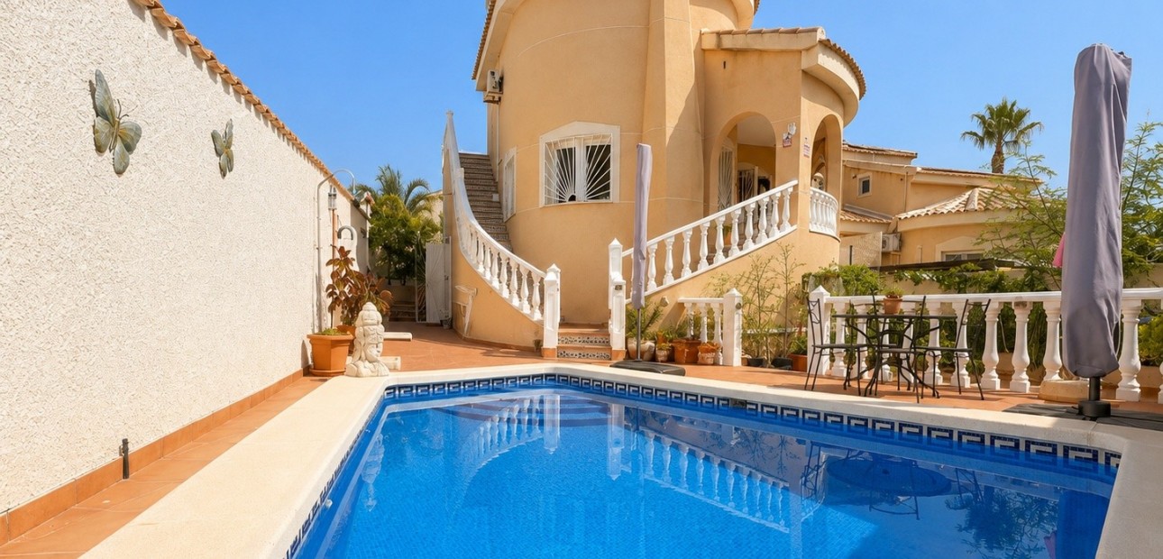 Herverkoop - Detached Villa -
Ciudad Quesada - La Marquesa