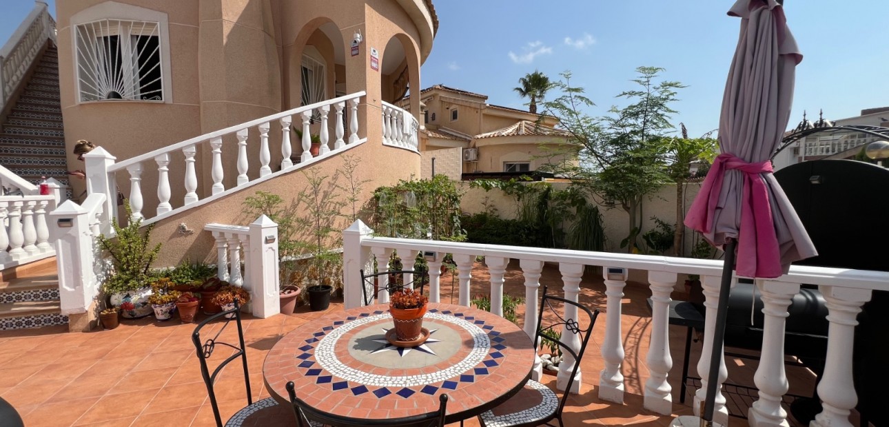 Herverkoop - Detached Villa -
Ciudad Quesada - La Marquesa
