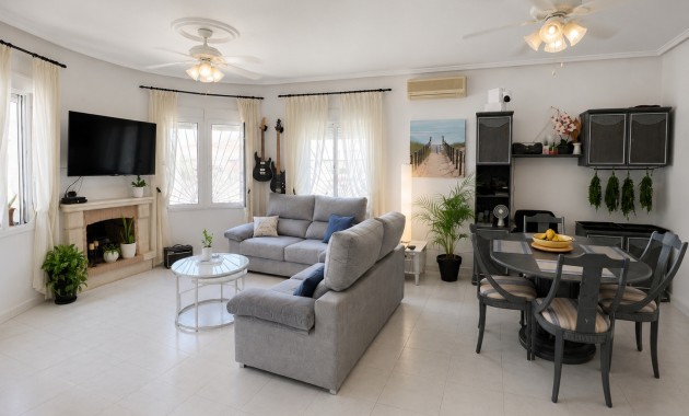 Herverkoop - Detached Villa -
Ciudad Quesada - La Marquesa