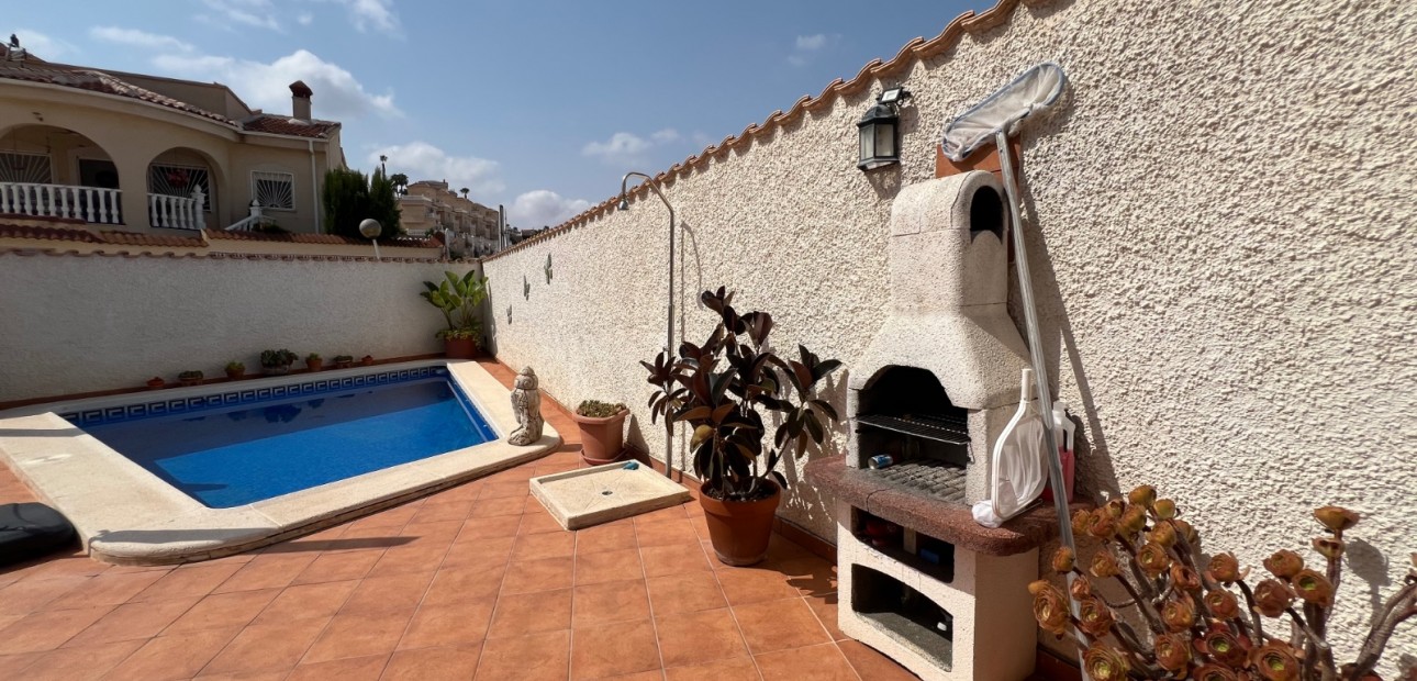 Herverkoop - Detached Villa -
Ciudad Quesada - La Marquesa