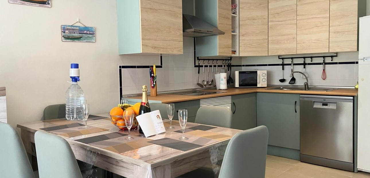 Herverkoop - Appartement / flat -
Orihuela - Playa Flamenca