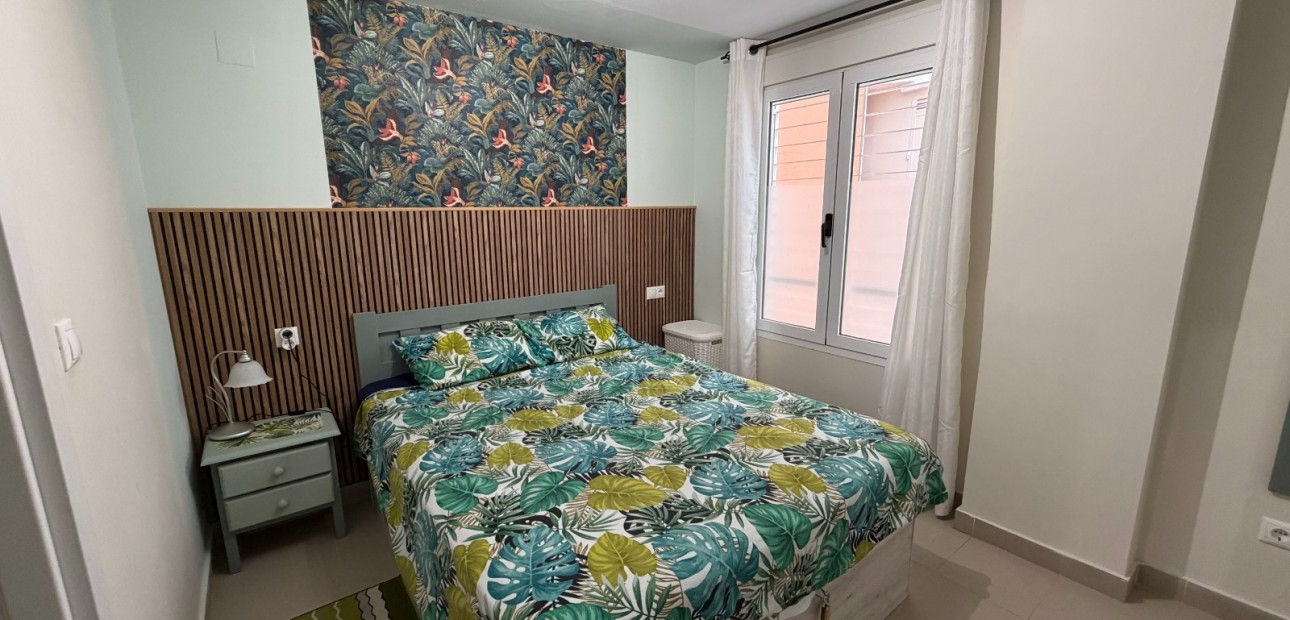 Herverkoop - Appartement / flat -
Orihuela - Playa Flamenca