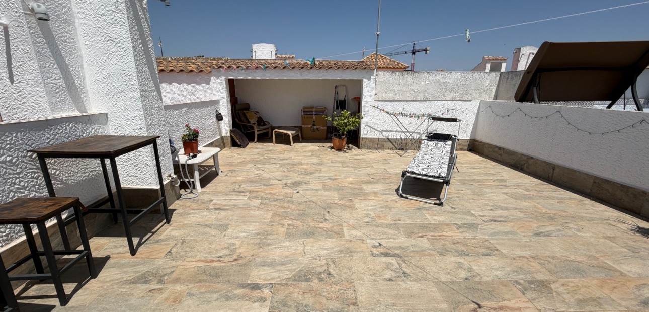 Herverkoop - Appartement / flat -
Orihuela - Entre Naranjos Vistabella