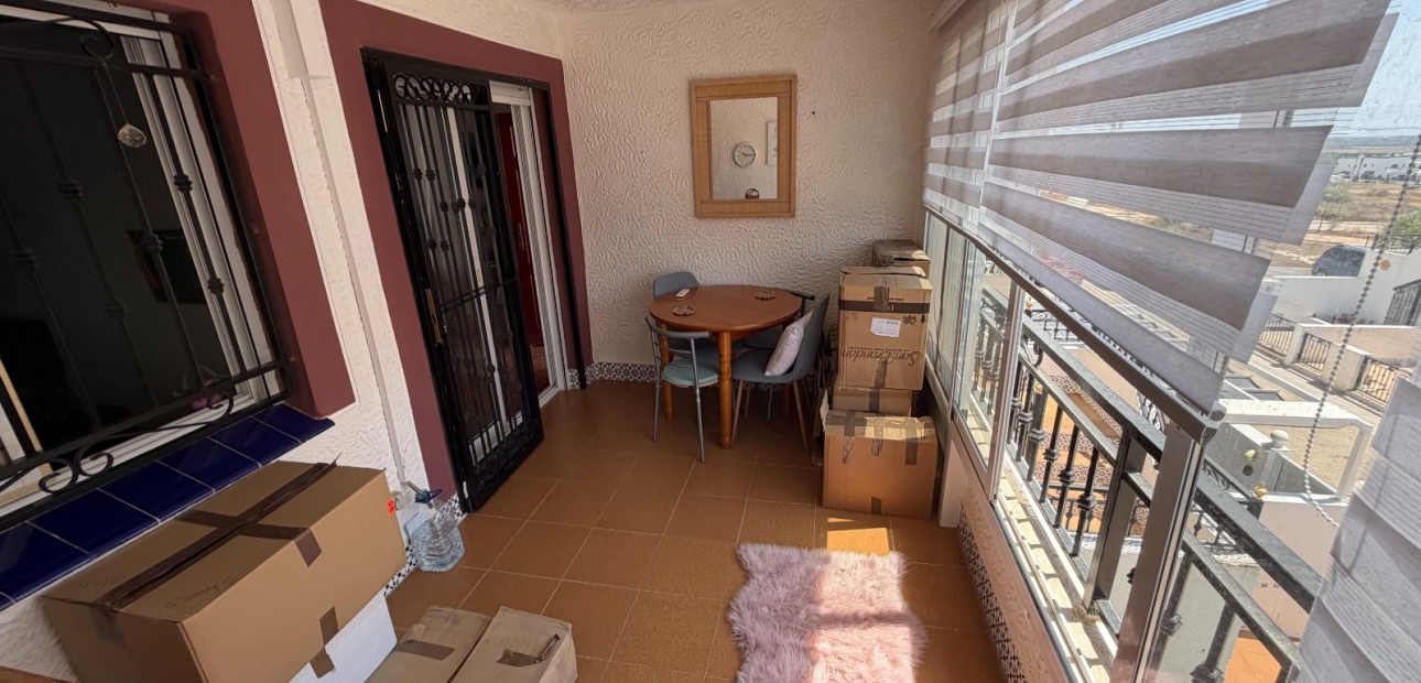 Herverkoop - Appartement / flat -
Orihuela - Entre Naranjos Vistabella