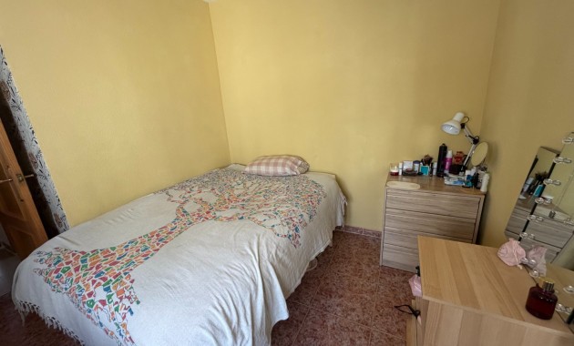 Herverkoop - Appartement / flat -
Orihuela - Entre Naranjos Vistabella