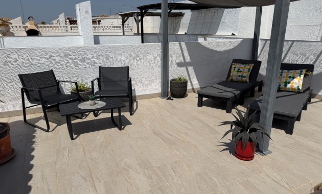 Herverkoop - Appartement / flat -
Orihuela - Entre Naranjos Vistabella